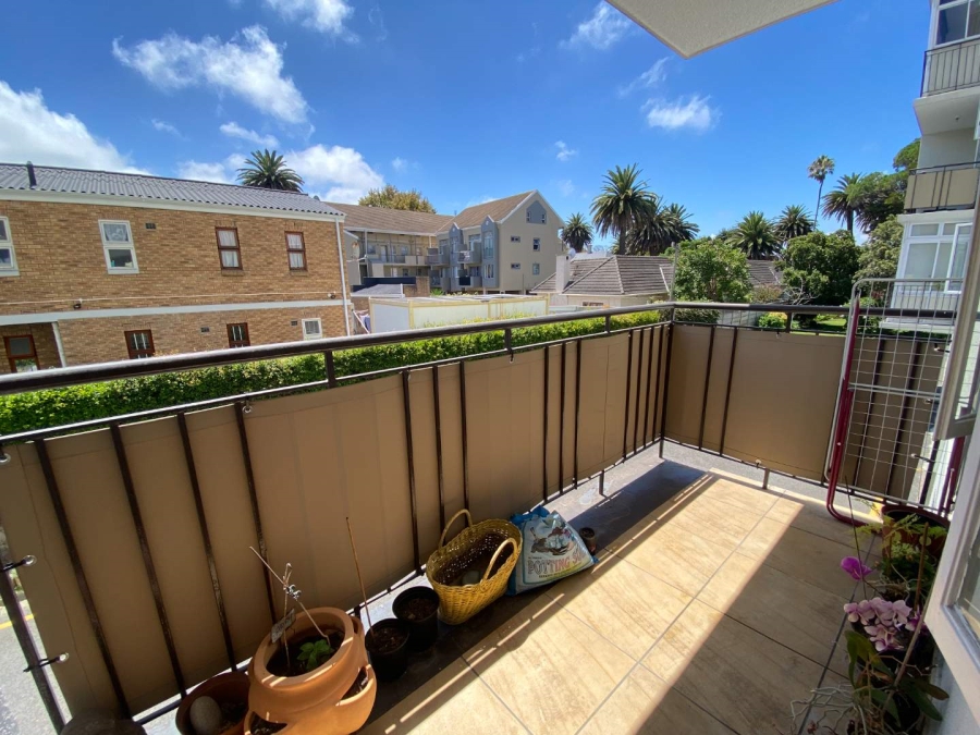 2 Bedroom Property for Sale in Plumstead Western Cape